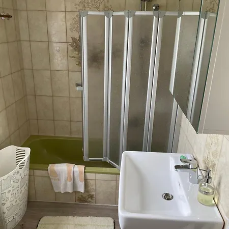 Kochgaranas בית נופש